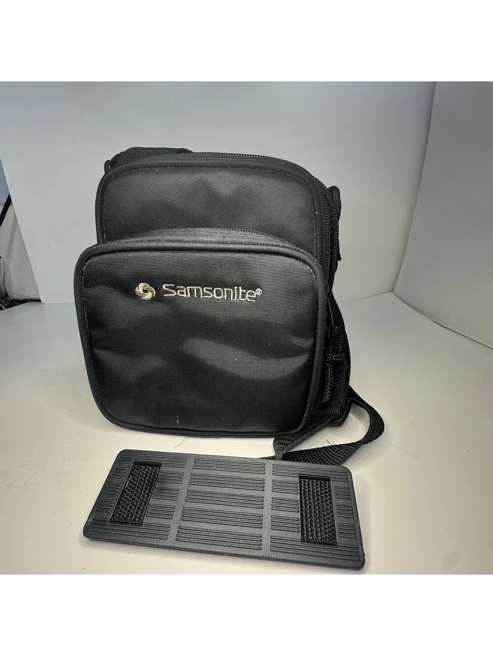 Samsonite Black Travel Shoulder Bag Small Crossbody Organizer Adjustable Strap